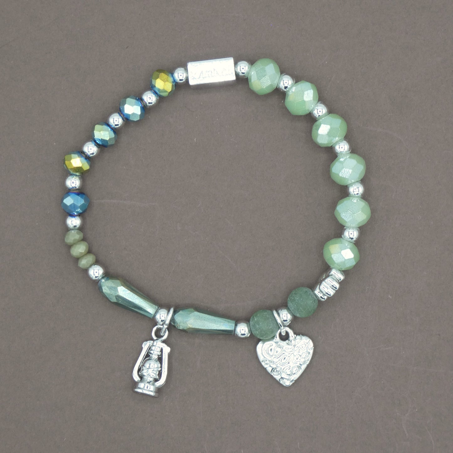 Bracelet avec Charms " Coeur " Collection Vert des Guarrigues