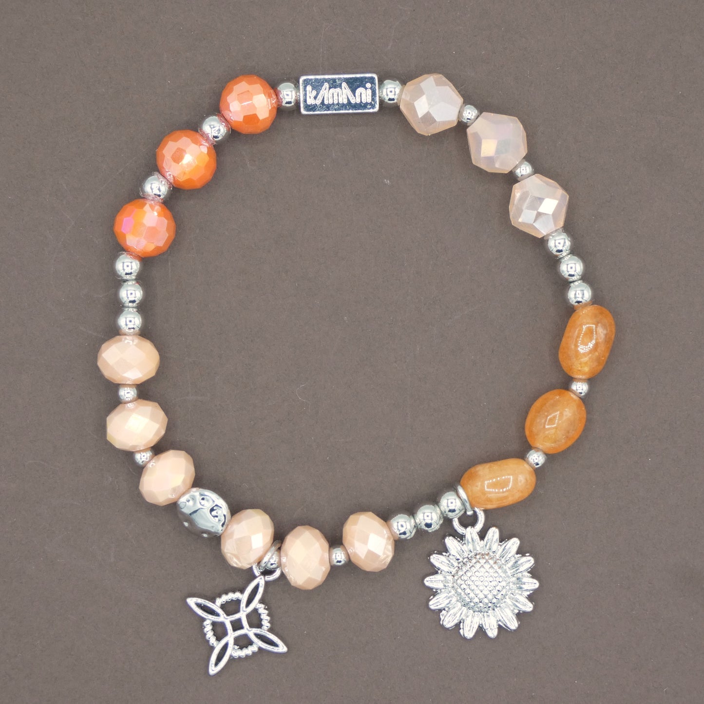 Bracelet avec Charms " Fleur " Collection Orange des Abricotiers