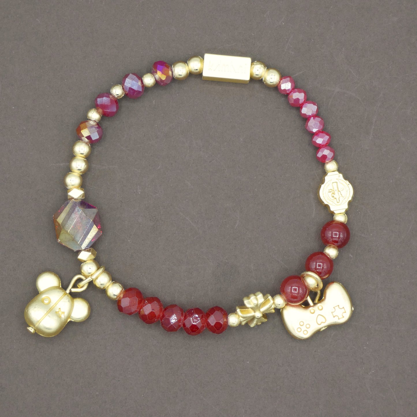 Bracelet avec Charms " Jeux " Collection Rouge des Coquelicots