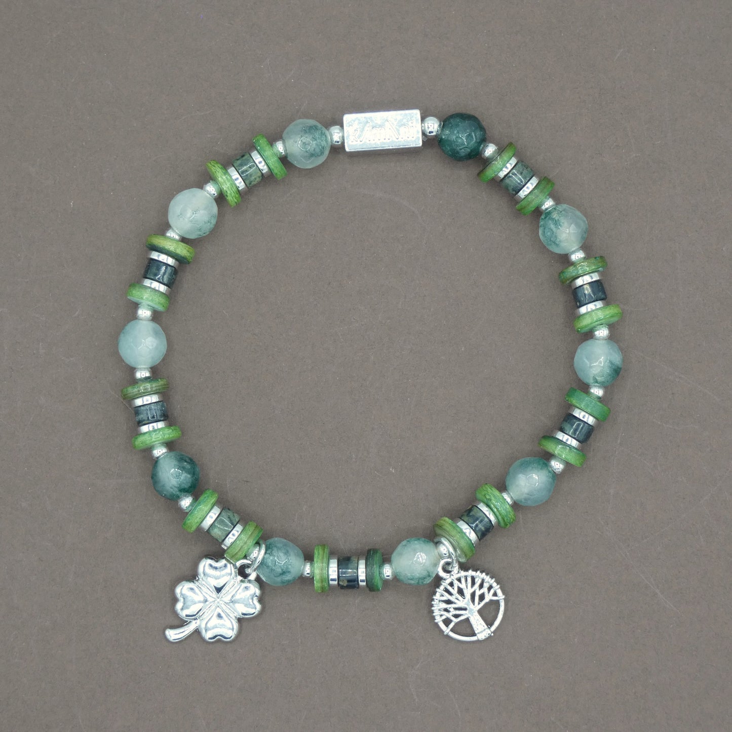 Bracelet avec Charms " Trefle " Collection Vert des Guarrigues