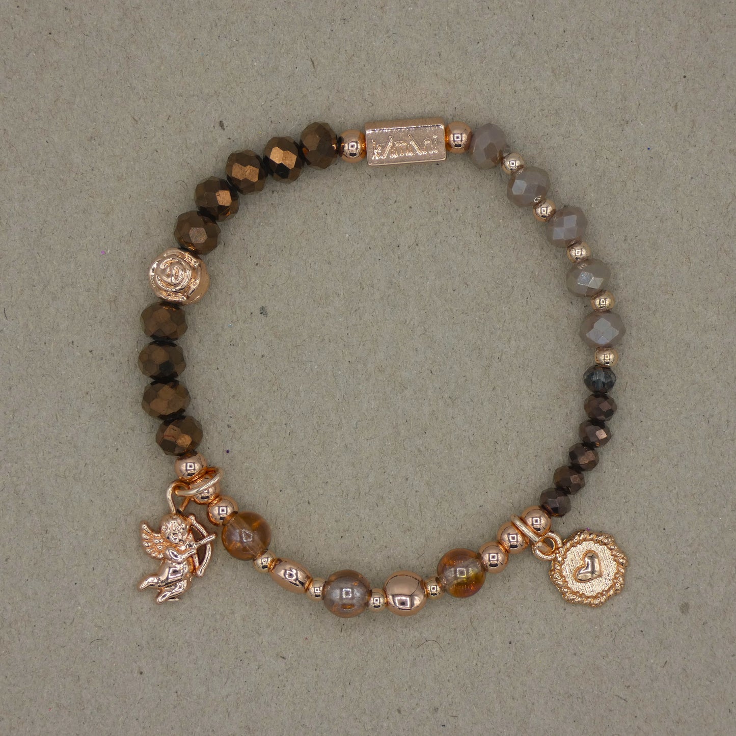 Bracelet avec Charms " Cupidon " Collection Marron des Bois d' Oliviers