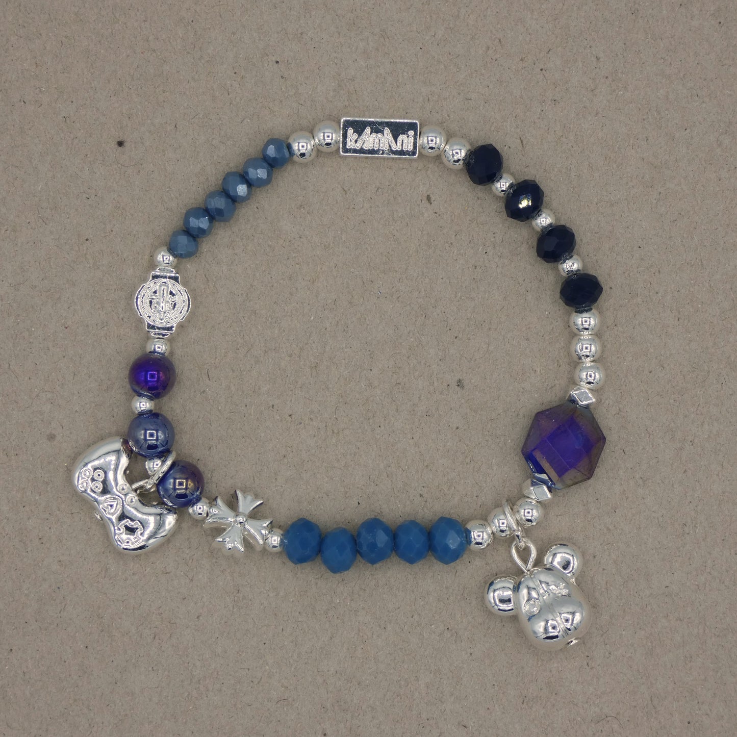 Bracelet avec Charms " Jeux " Collection Bleu des Calanques