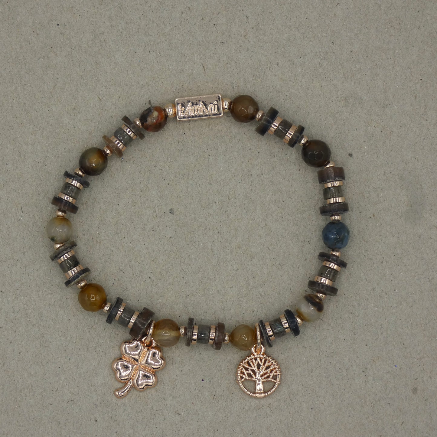 Bracelet avec Charms " Trefle " Collection Marron des Bois d' Oliviers